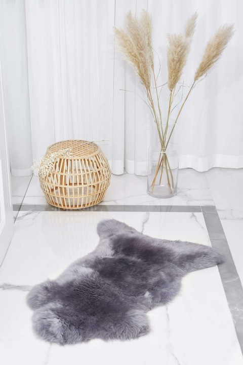 Sheepskin grey