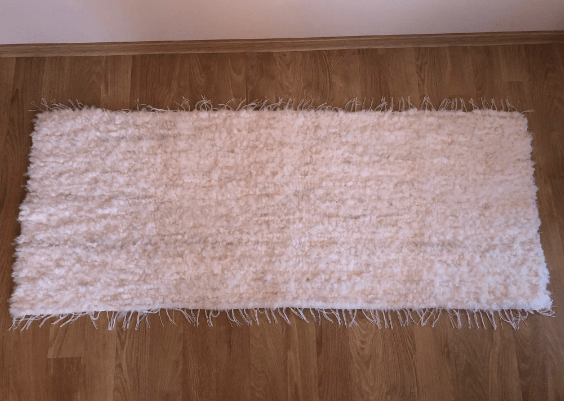 Rug / chair throw, woven, light