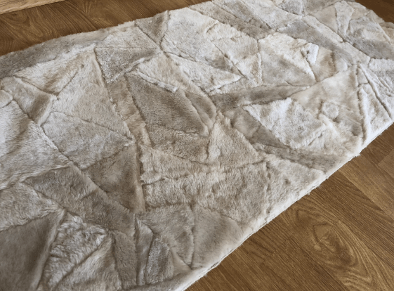 dywan narzuta zszywana beżowa